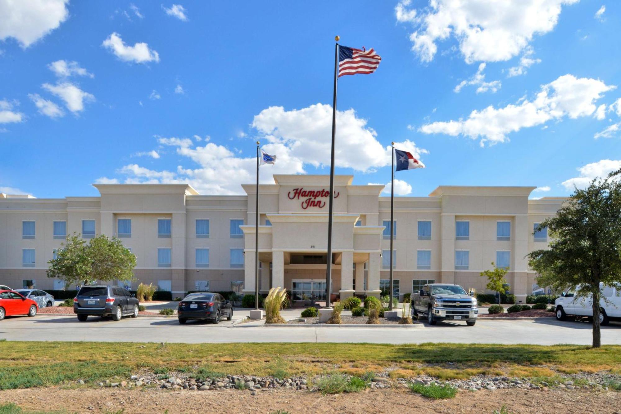 Hampton Inn Pecos Exterior photo