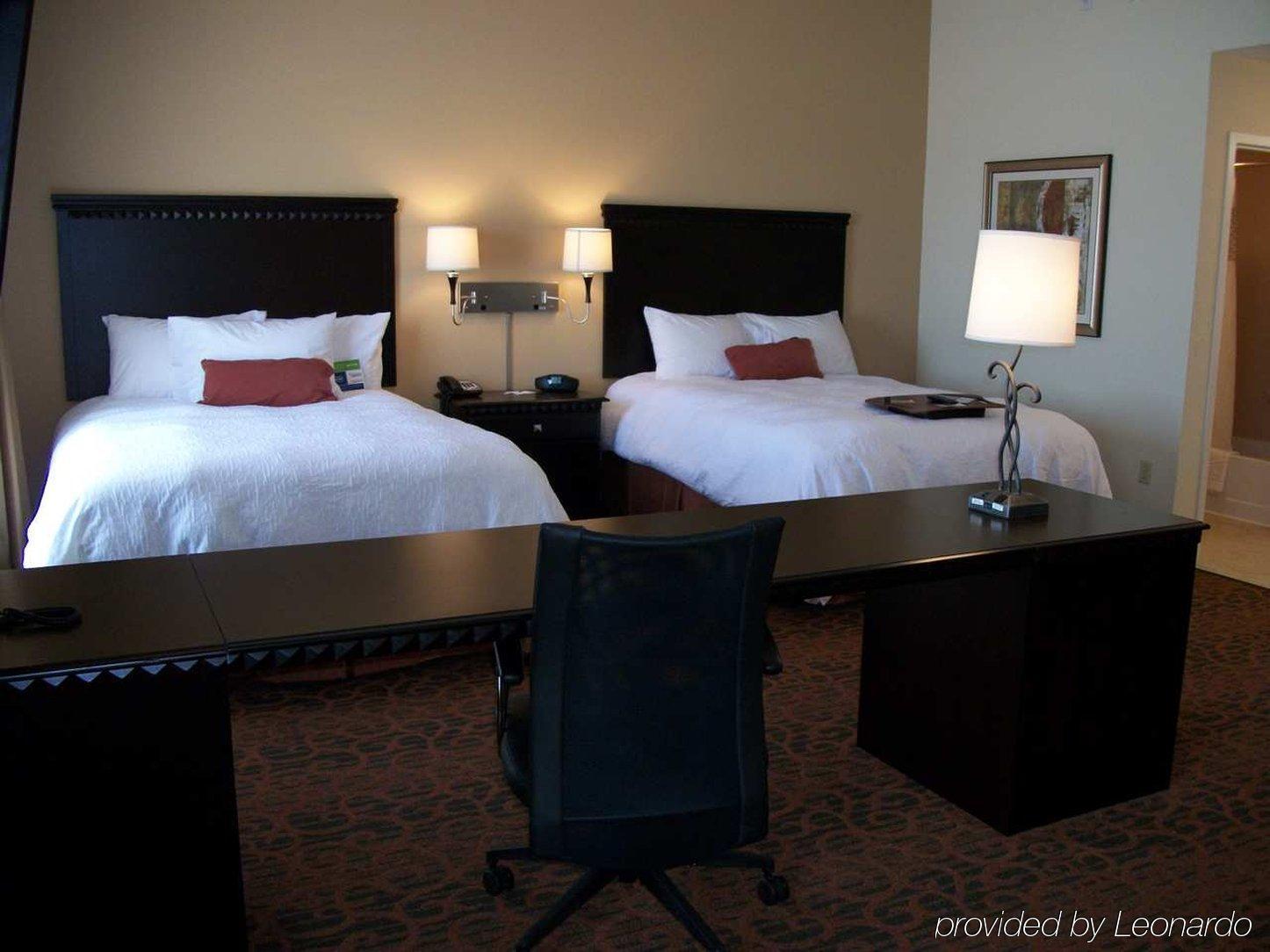 Hampton Inn Pecos Room photo